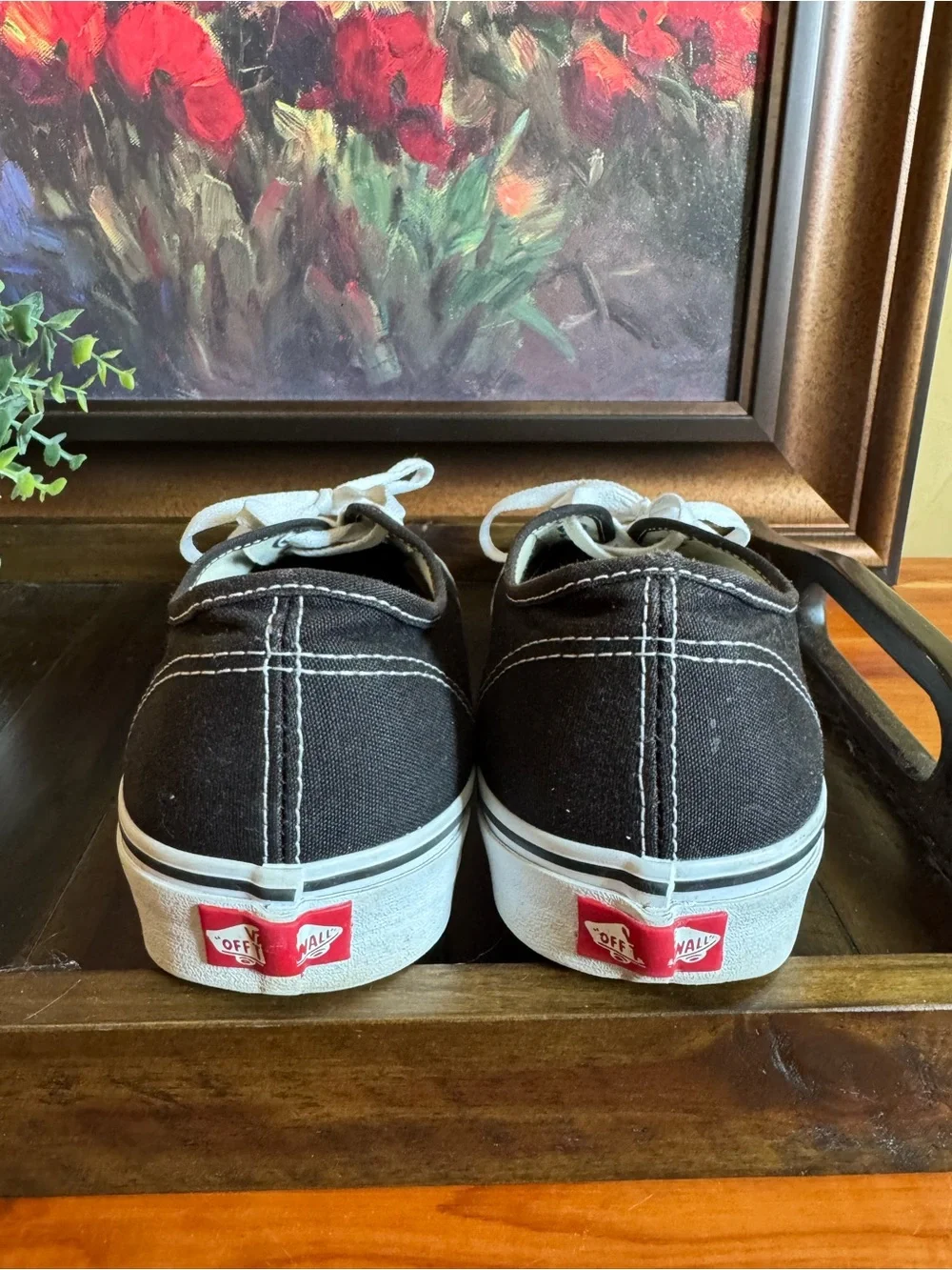 Vans Black Canvas Low-Top Sneakers with White Laces Men 9.5 or Women 11